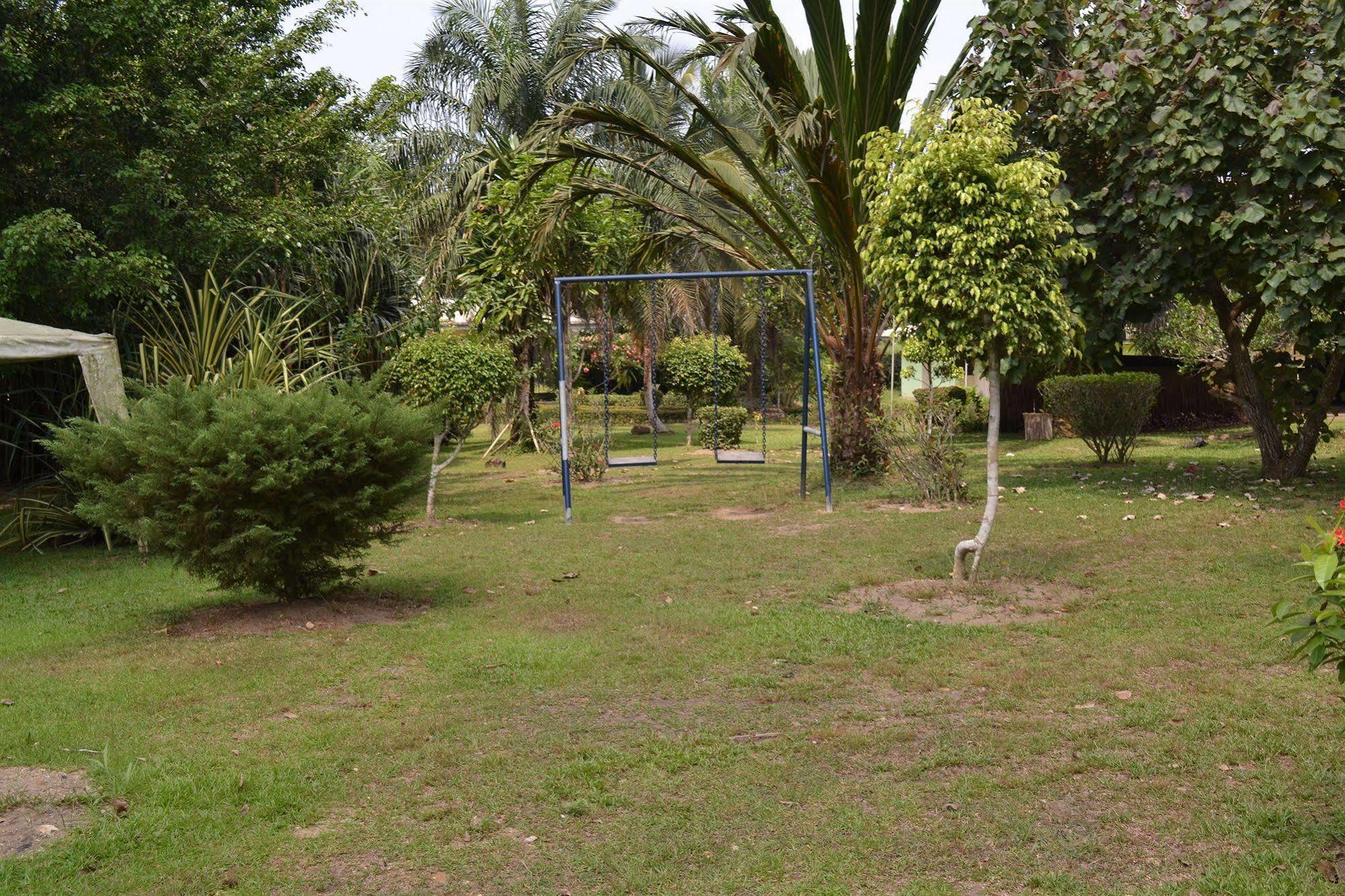 Hotel Framotel Kribi Exterior foto